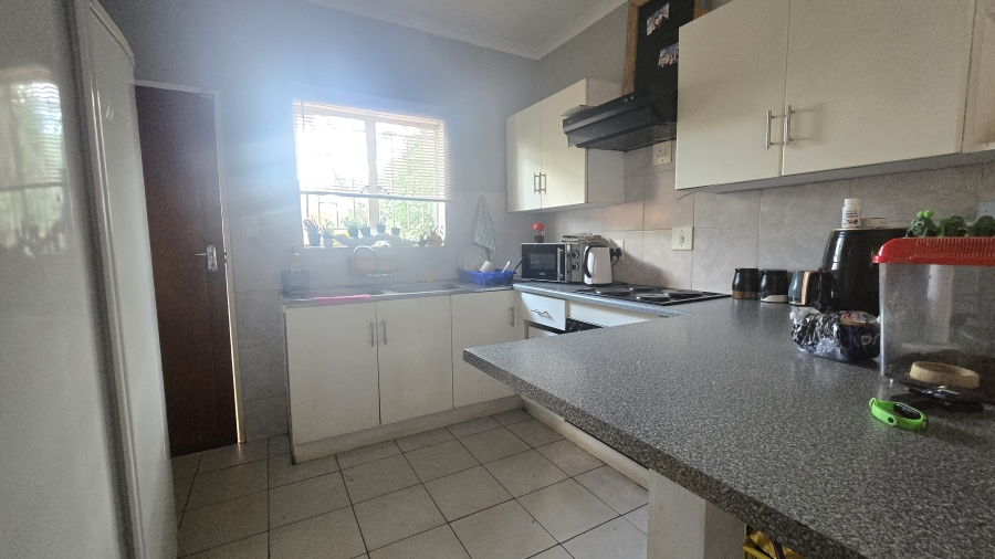 3 Bedroom Property for Sale in Geelhoutpark North West